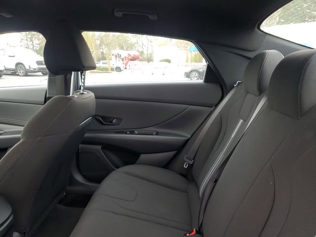 Used 2025 Hyundai Elantra Sport image 10