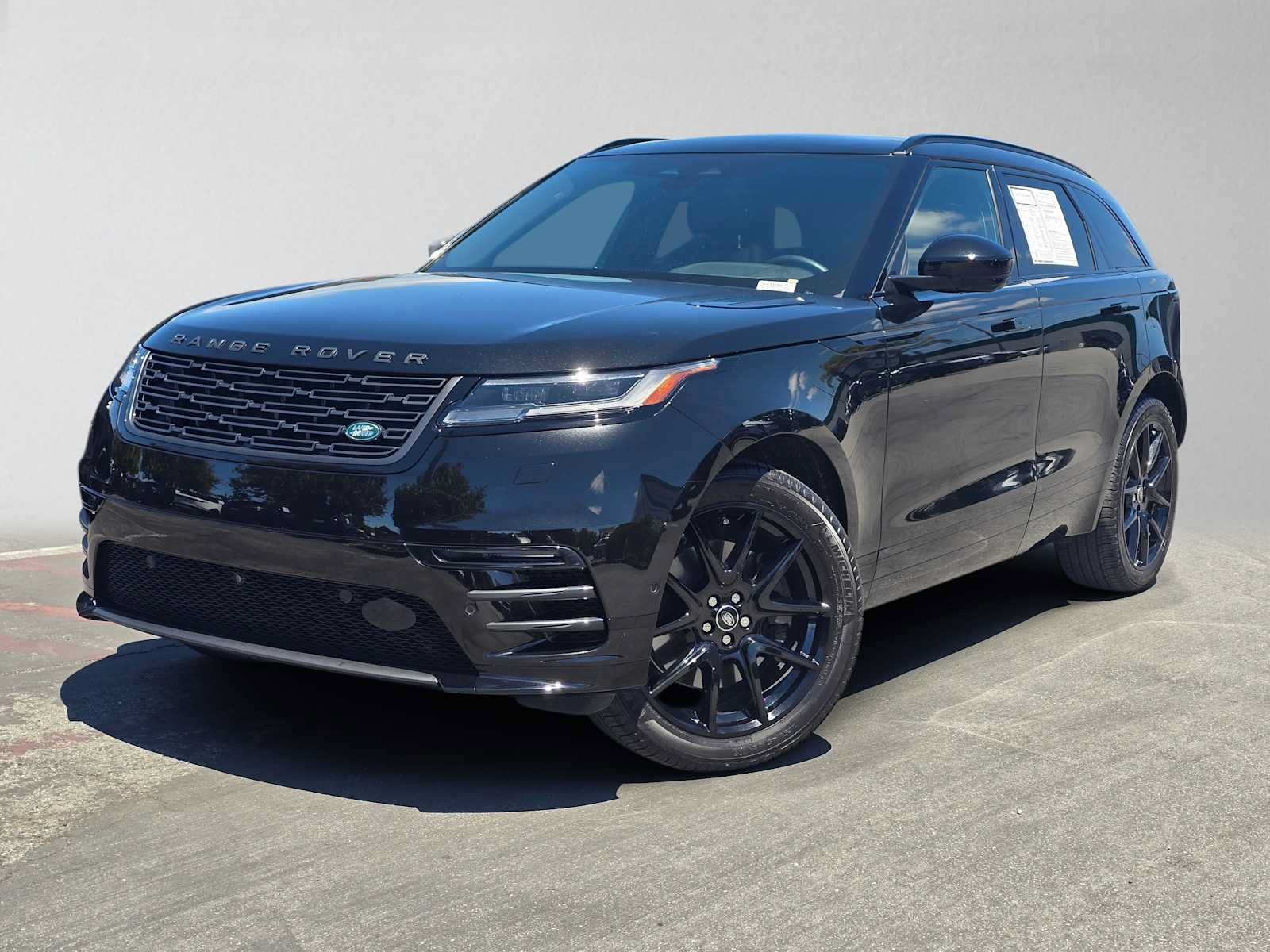 Used 2026 Land Rover Range Rover Velar Dynamic SE