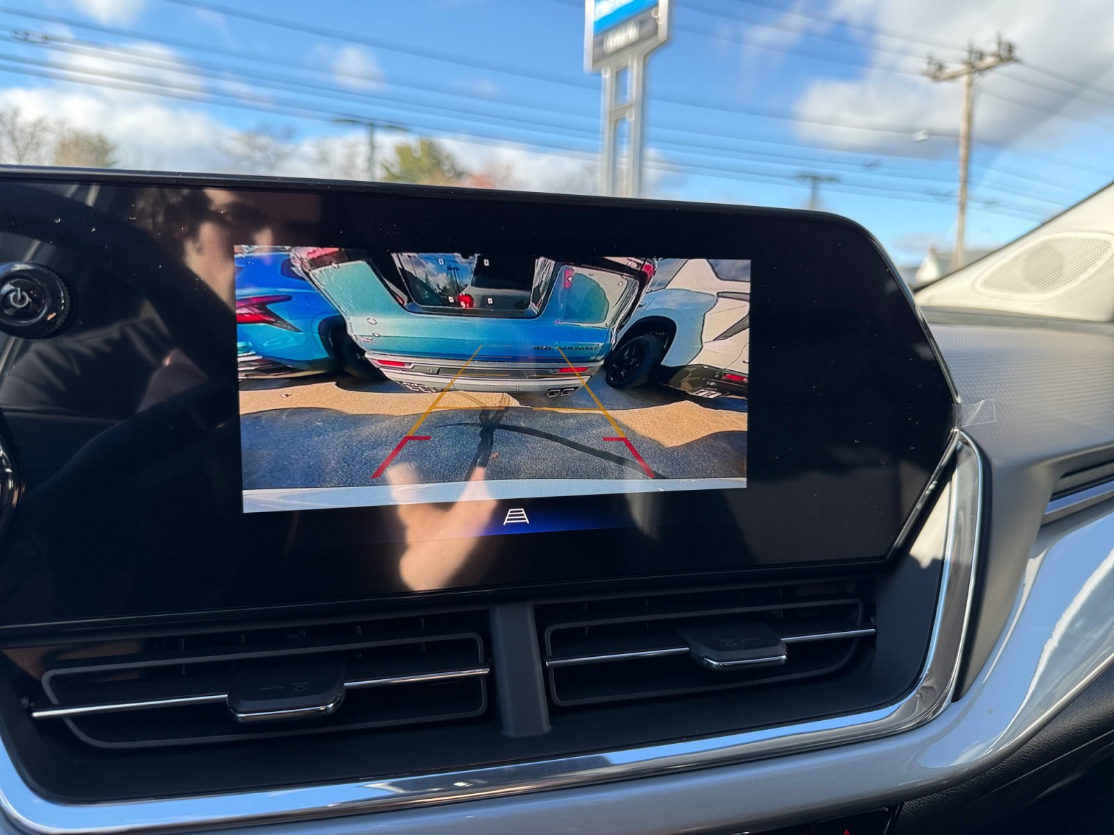 New 2026 Chevrolet Trax LT w/ Driver Confidence Package FWD image 22