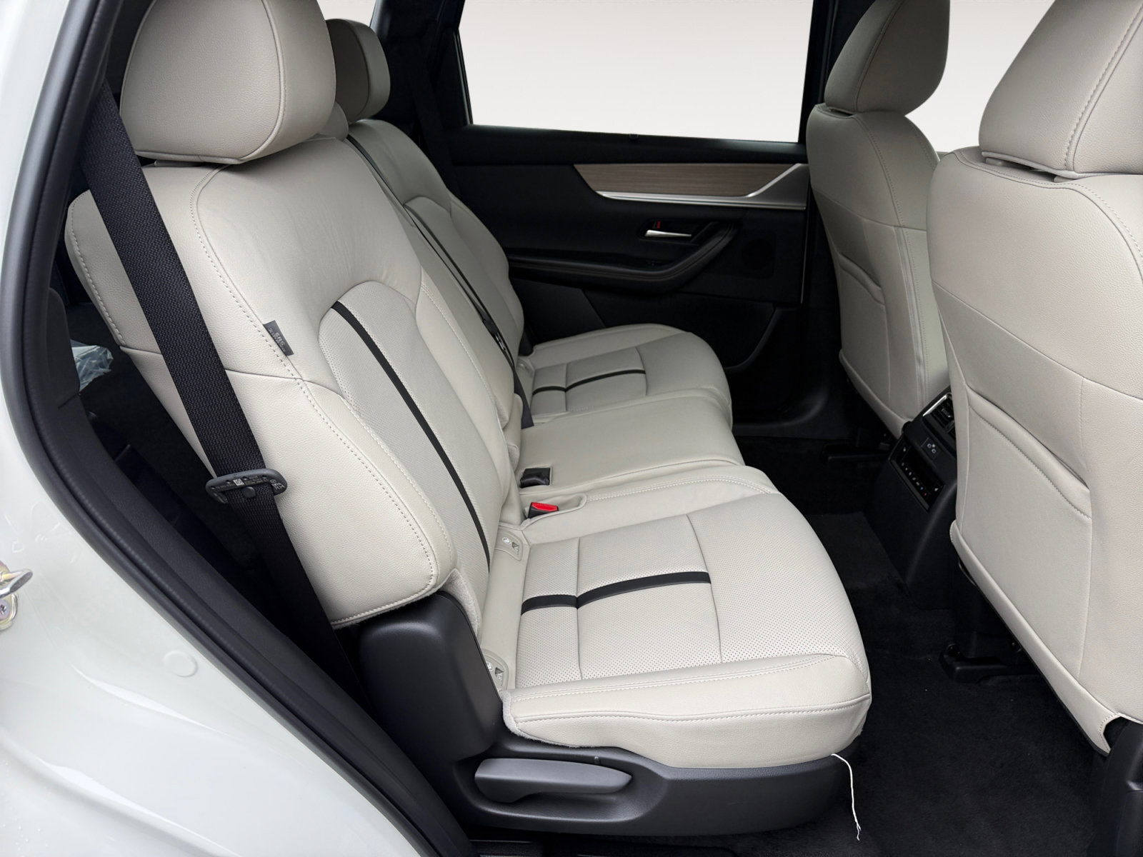 New 2026 MAZDA CX-70 3.3 Turbo w/ Preferred Package image 18