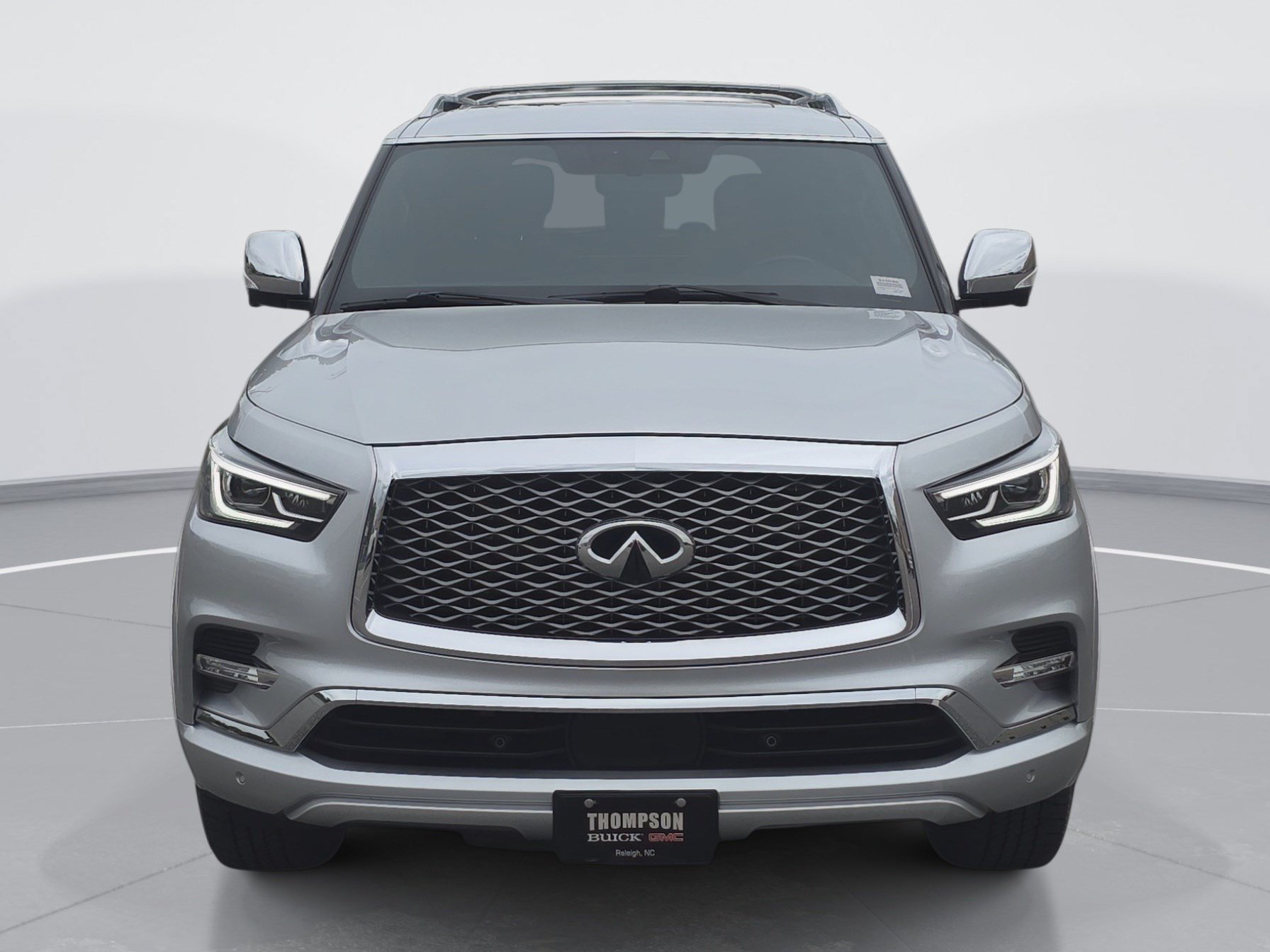 Used 2023 INFINITI QX80 Sensory w/ Cargo Package AWD/4WD image 8