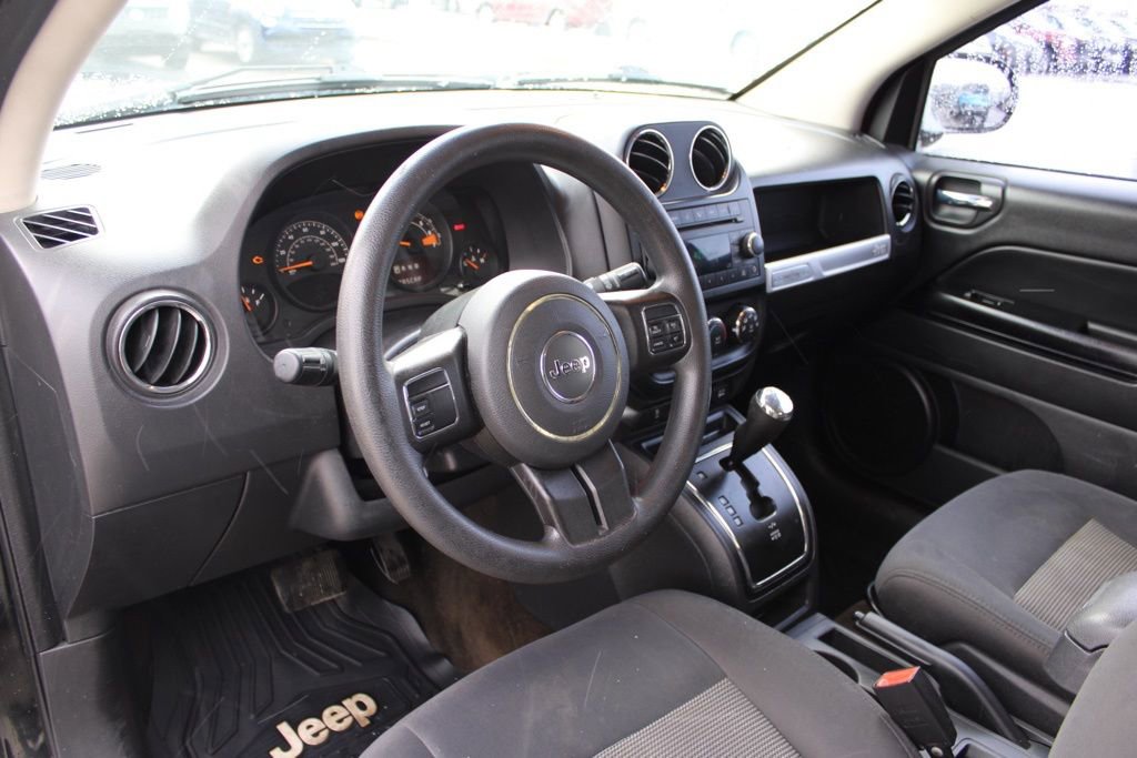 Used 2016 Jeep Compass Sport w/ Power Value Group image 14