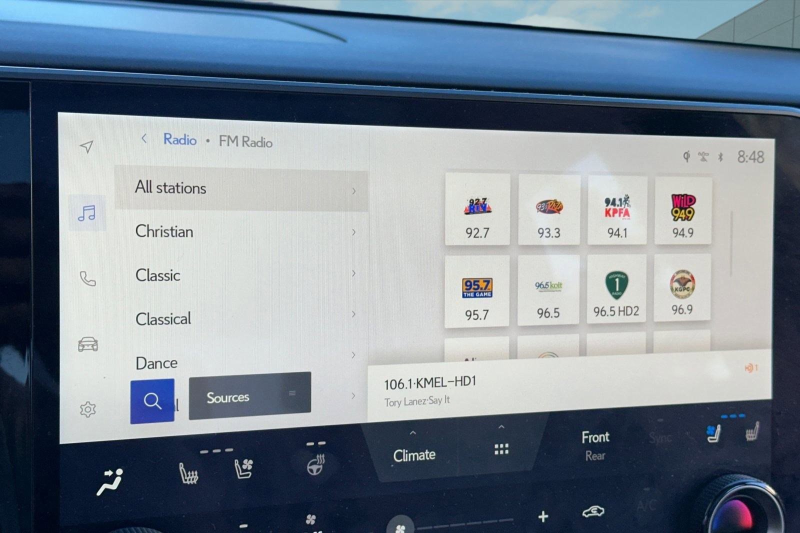 Certified 2024 Lexus RX 350 w/ Luxury Package image 24