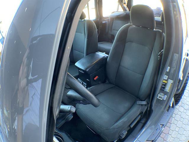 Used 2023 Jeep Wrangler Unlimited Sport AWD/4WD image 11