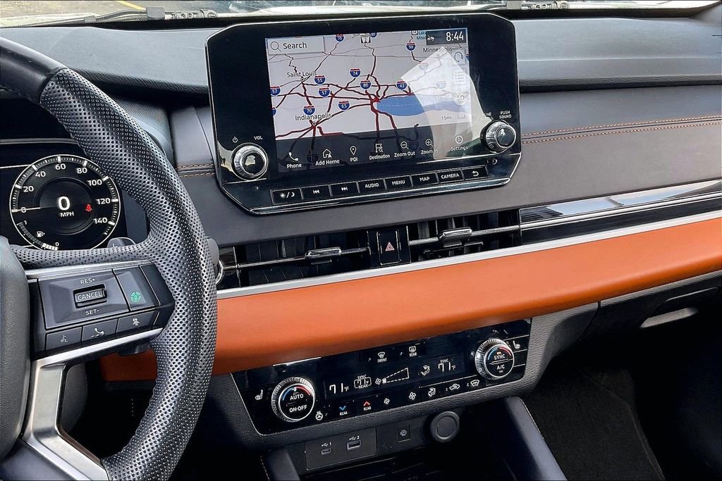 Used 2023 Mitsubishi Outlander SEL AWD/4WD image 5