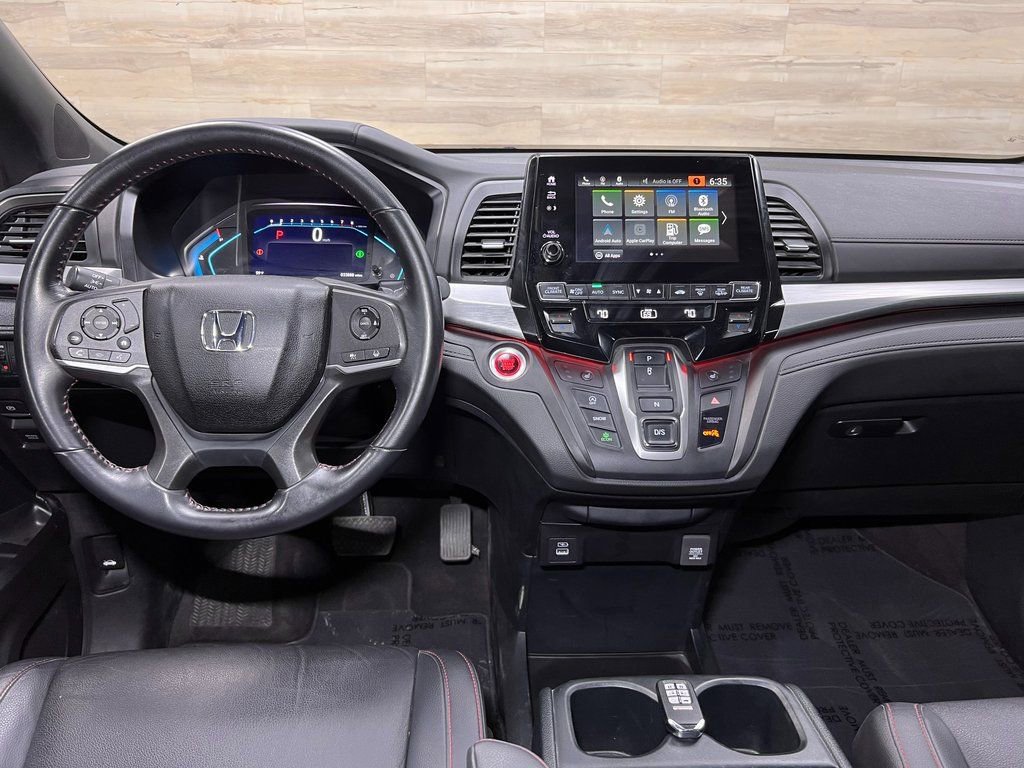 Used 2024 Honda Odyssey Sport image 2