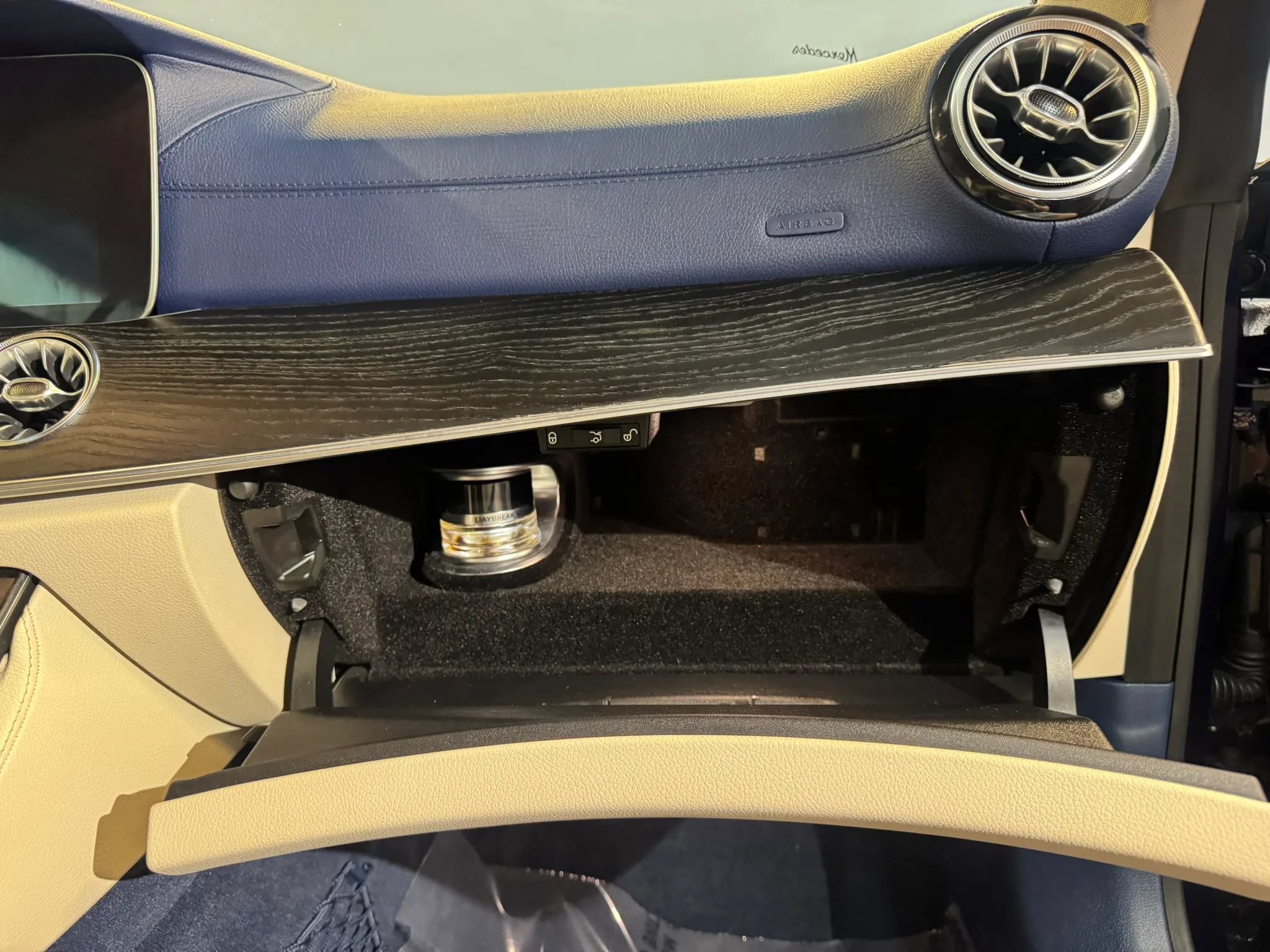 Used 2018 Mercedes-Benz E 400 Coupe image 32