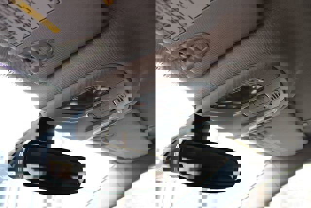 Used 2017 Jeep Compass Trailhawk AWD/4WD image 23