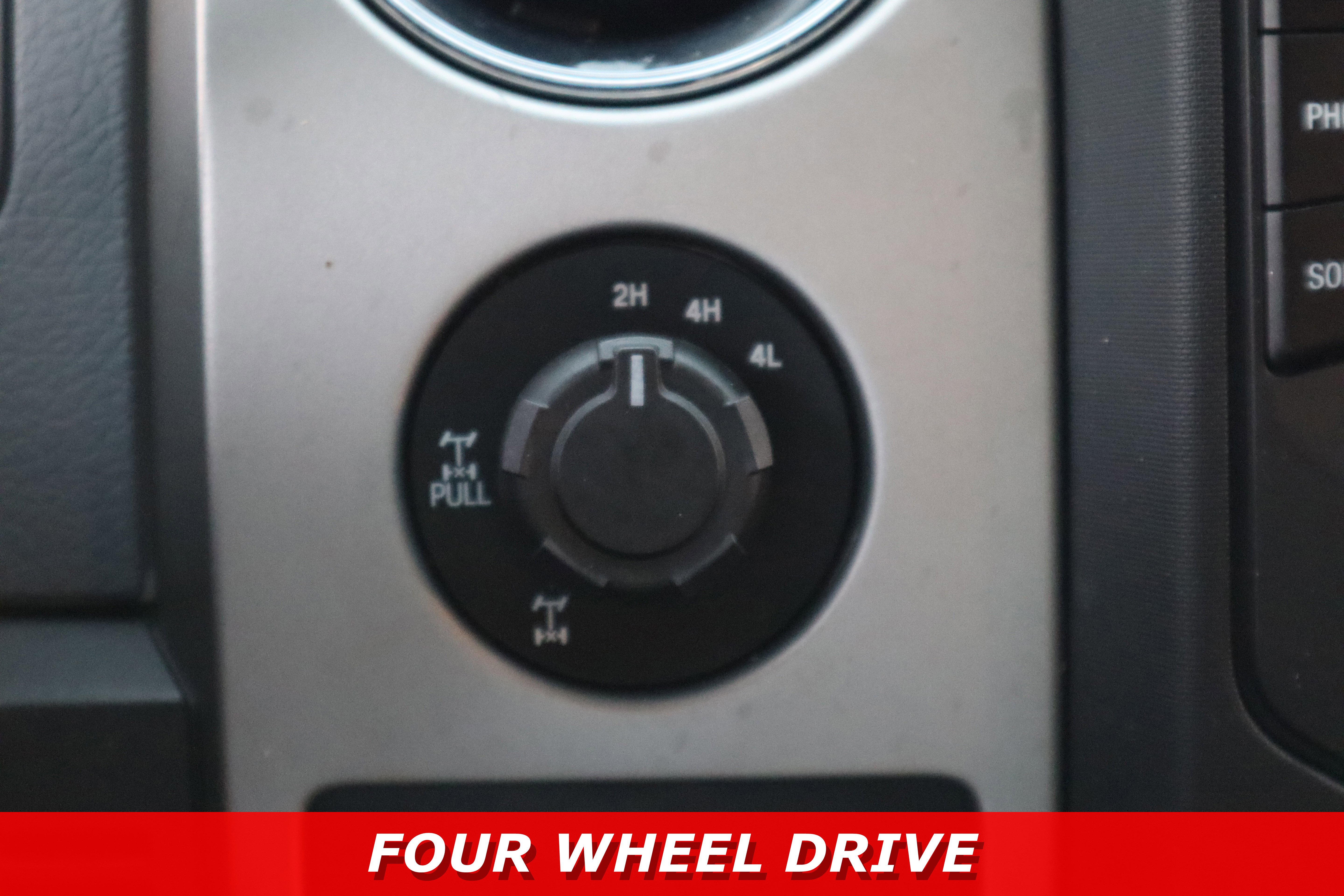 Used 2014 Ford F150 XLT w/ Equipment Group 302A Luxury image 20