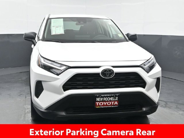 Certified 2025 Toyota RAV4 LE AWD/4WD image 11