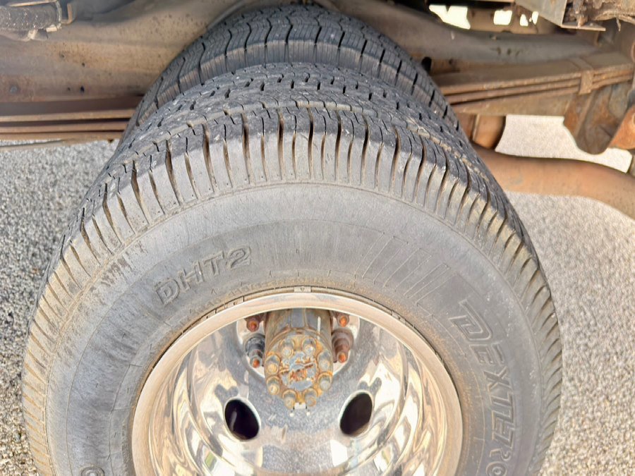 Used 2010 GMC Savana 3500 RWD image 21