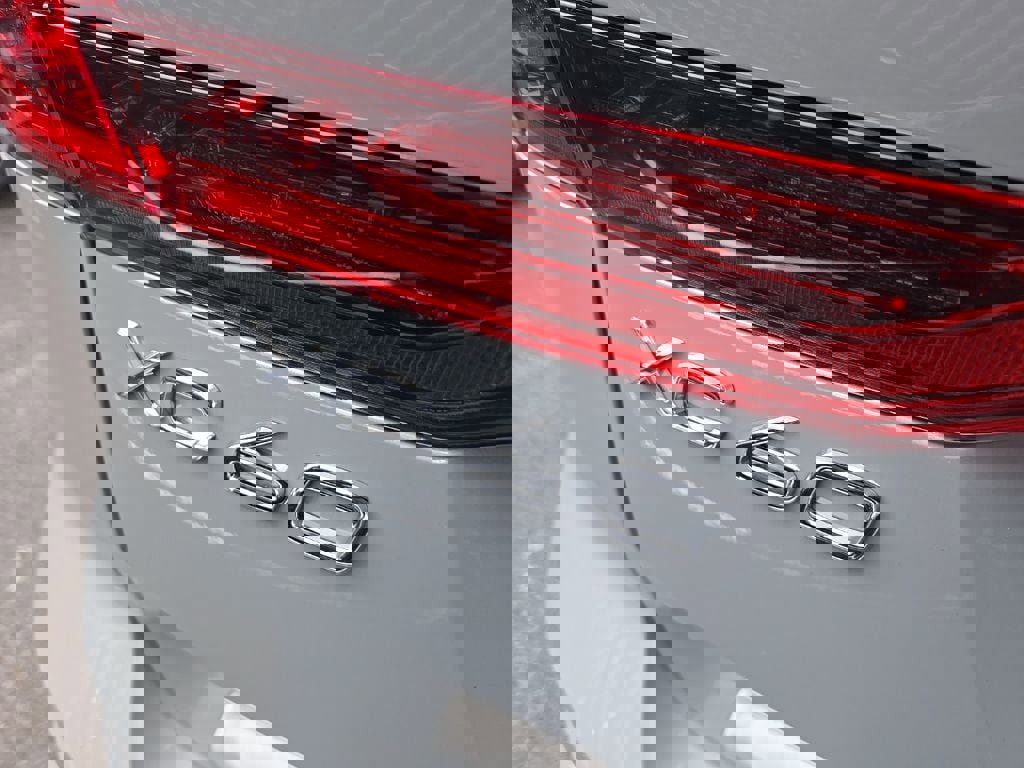 New 2026 Volvo XC60 T8 Ultra w/ Protection Package Premier image 7