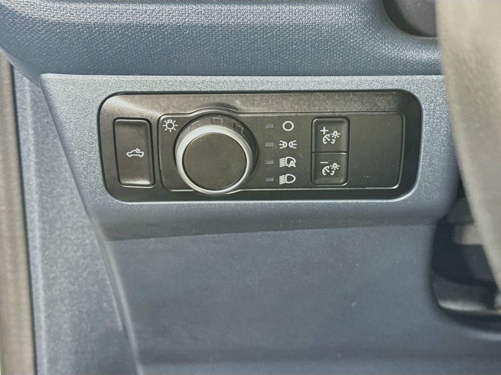 Used 2024 Ford Maverick XL FWD image 17