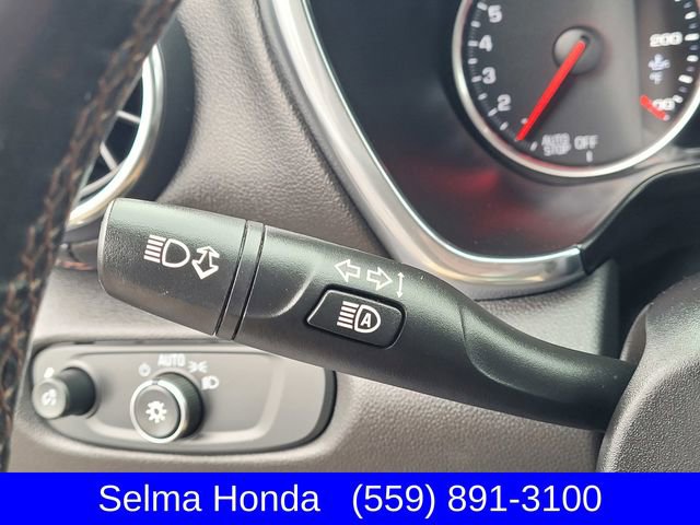 Used 2019 Chevrolet Blazer Premier w/ Sun and Wheels Package image 17