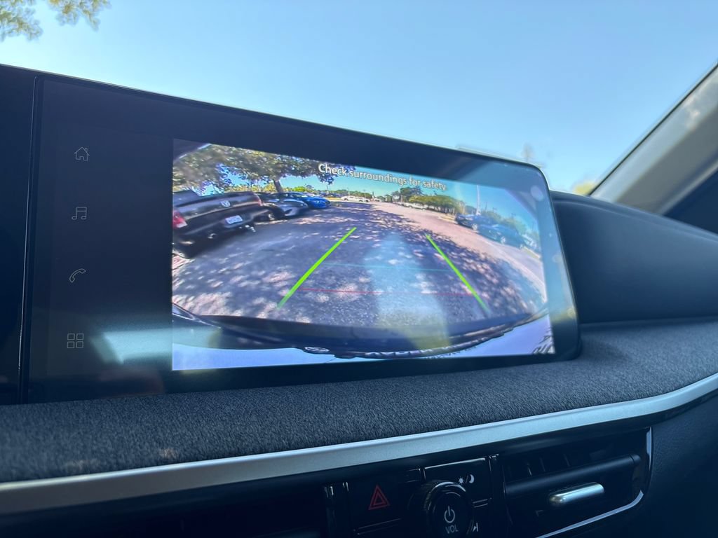 New 2026 Nissan Kicks S FWD image 17