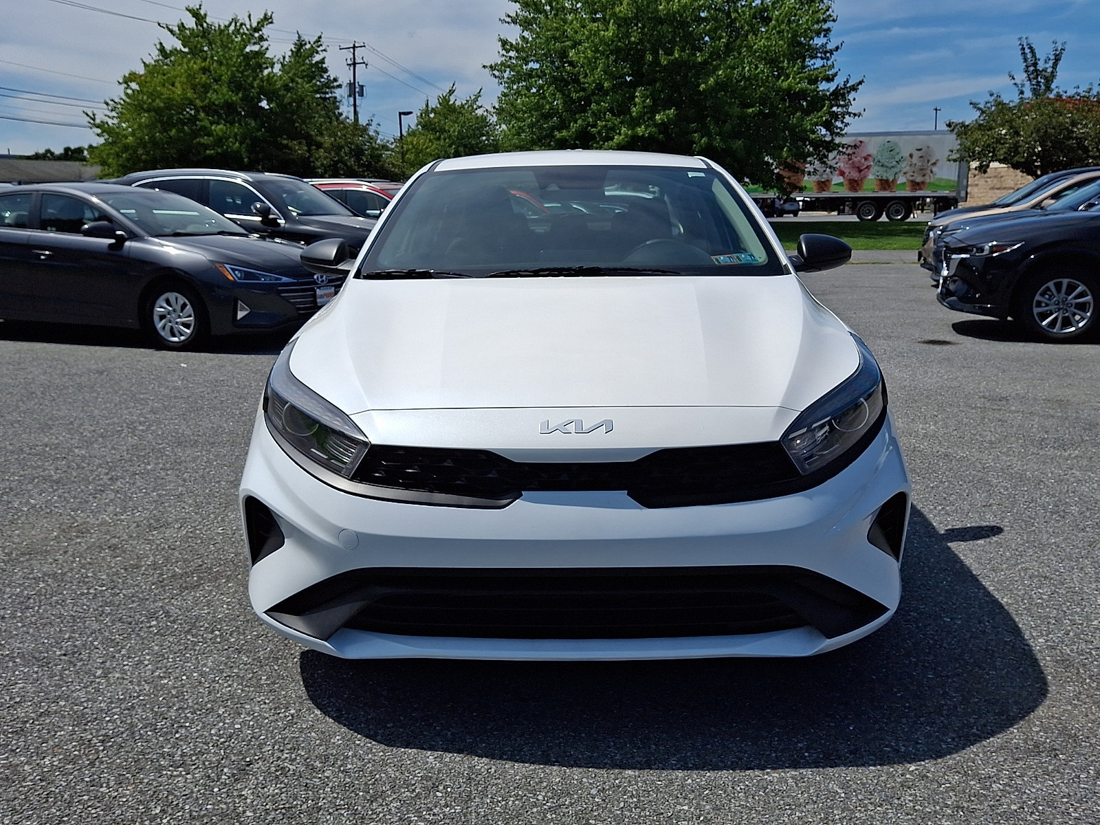 Used 2024 Kia Forte LXS FWD image 2