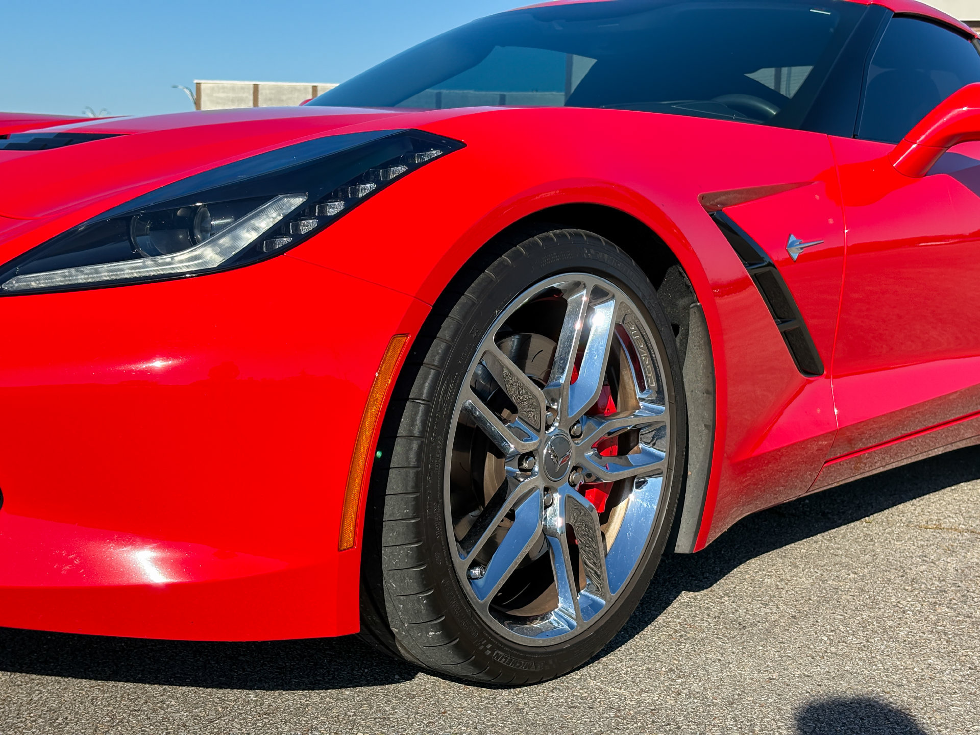 Used 2015 Chevrolet Corvette Stingray Coupe w/ 2LT Preferred Equipment Group RWD image 5