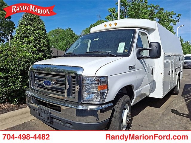 New 2024 Ford E-450 and Econoline 450 Super Duty w/ Power Windows & Locks Group
