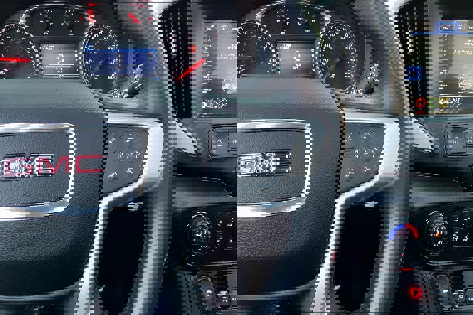 Used 2019 GMC Terrain SLE w/ Driver Convenience Package image 24