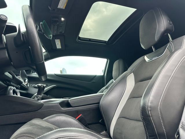 Used 2022 Chevrolet Camaro SS image 10