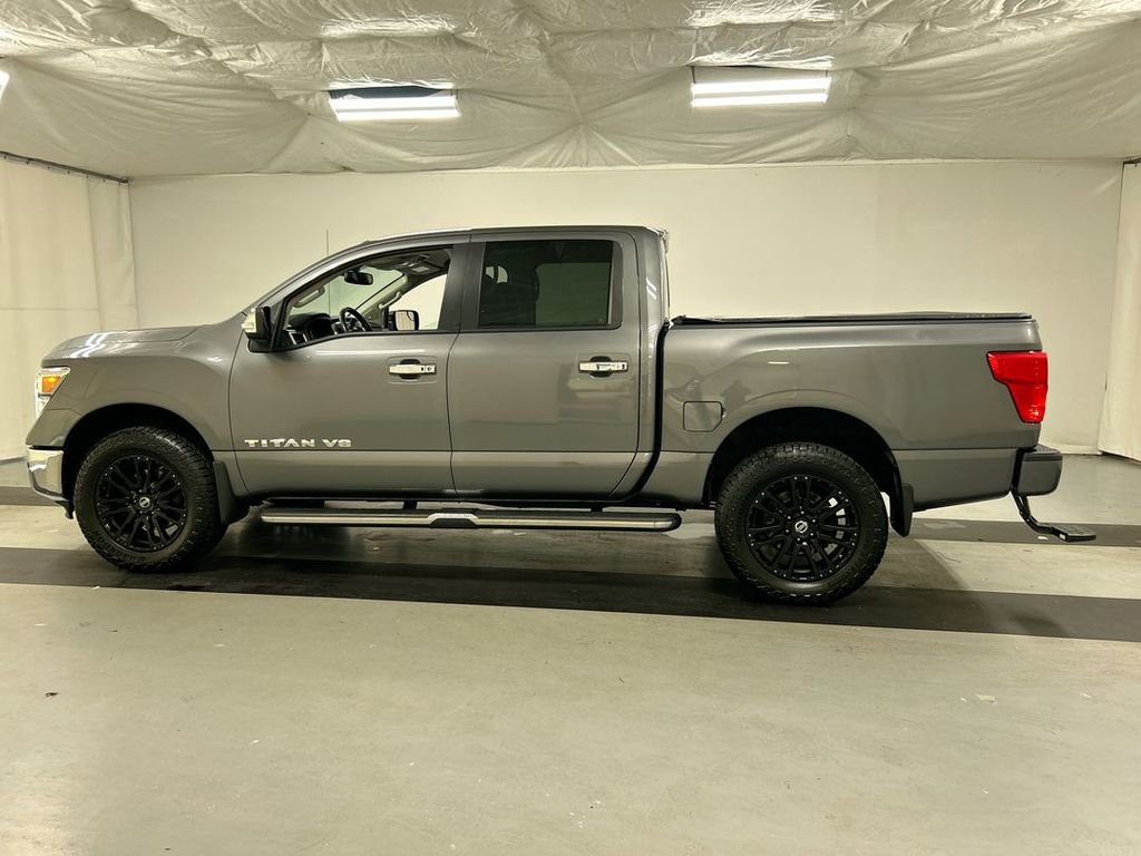 Certified 2019 Nissan Titan SL image 6