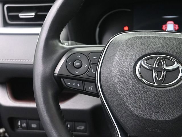 Used 2020 Toyota RAV4 Limited AWD/4WD image 30