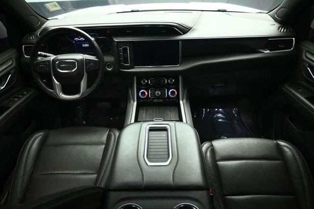 Used 2021 GMC Yukon Denali w/ Denali Premium Package RWD image 35