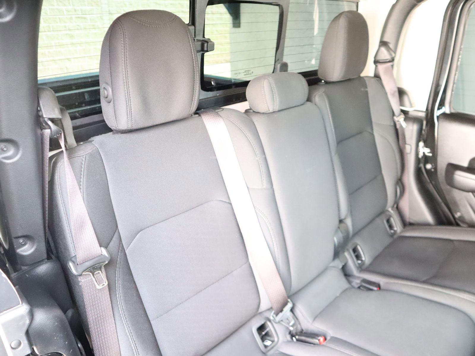 Used 2021 Jeep Gladiator Sport image 50