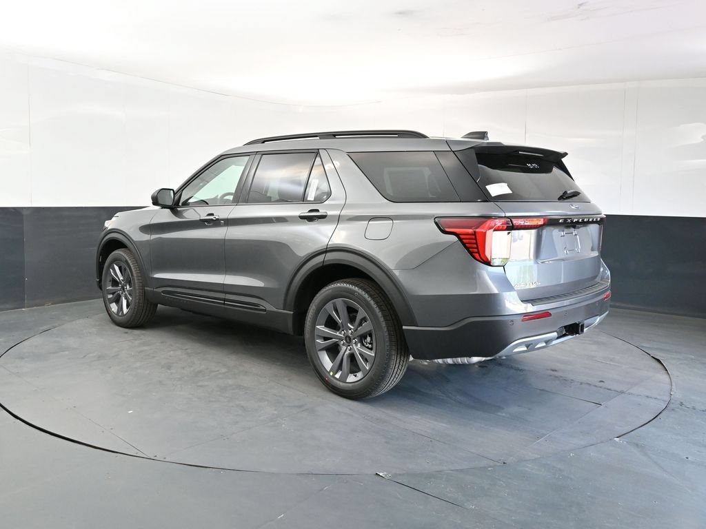 New 2026 Ford Explorer Active w/ Active Comfort Package AWD/4WD image 3