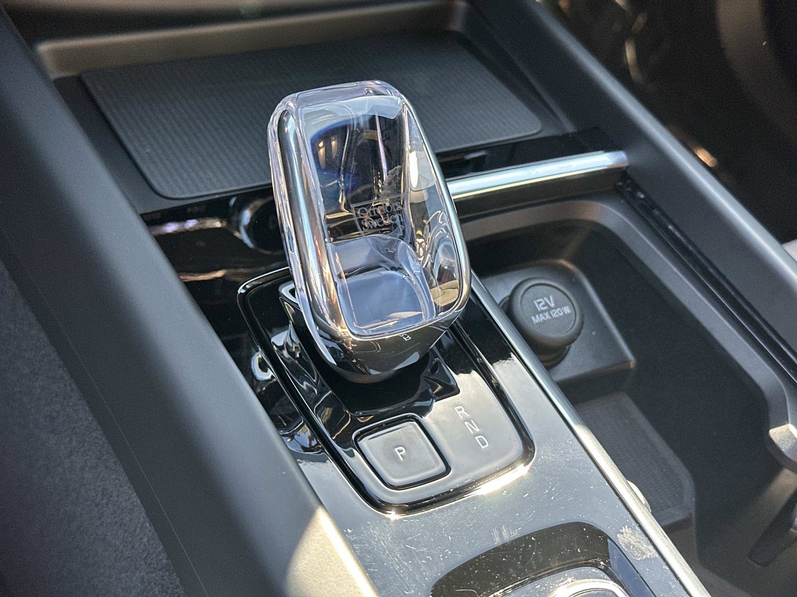 Certified 2026 Volvo XC60 B5 Plus w/ Protection Package Premier image 14