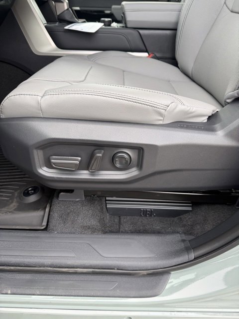 New 2026 Toyota Tundra Limited image 17