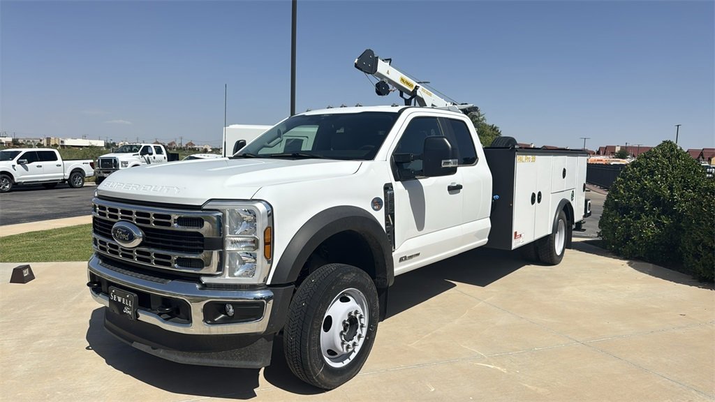 New 2024 Ford F550 4x4 SuperCab Super Duty