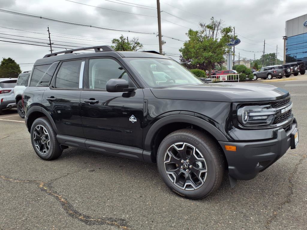 New 2025 Ford Bronco Sport Outer Banks