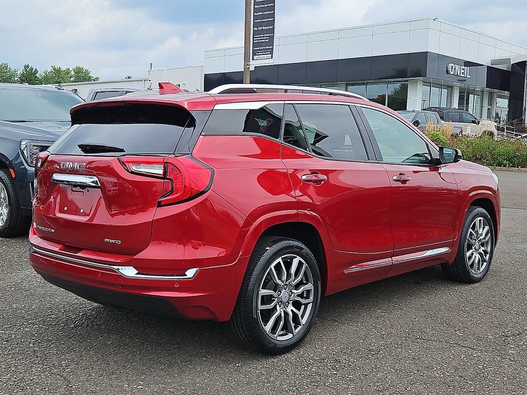 Certified 2023 GMC Terrain Denali w/ Denali Premium Package AWD/4WD image 6