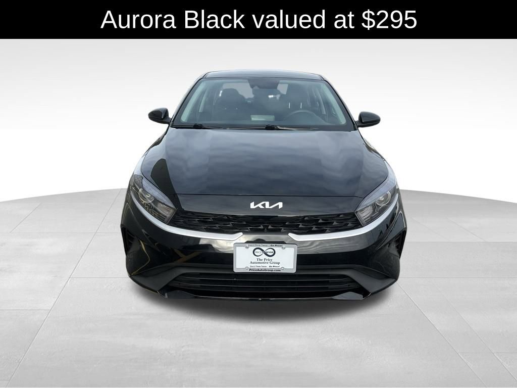 Used 2023 Kia Forte LXS image 2