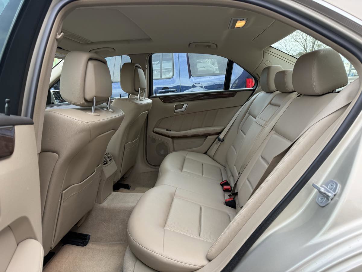 Used 2012 Mercedes-Benz E 350 Sedan image 11