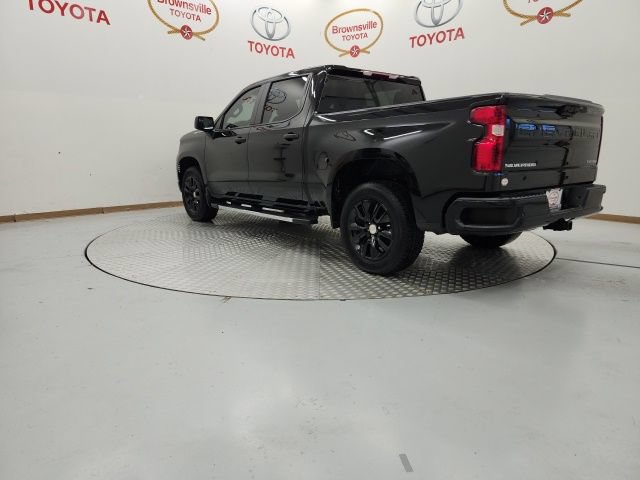 Used 2026 Chevrolet Silverado 1500 Custom RWD image 3