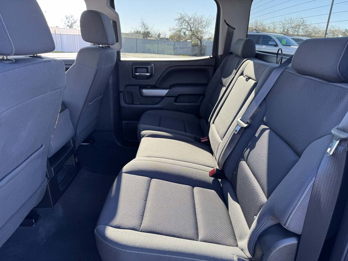 Used 2018 Chevrolet Silverado 1500 LT w/ All Star Edition AWD/4WD image 21