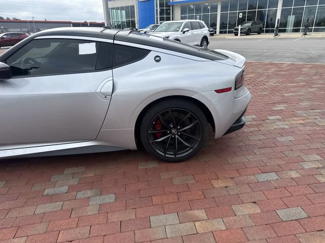 Used 2025 Nissan Z Performance w/ Floor Mat Package RWD image 6