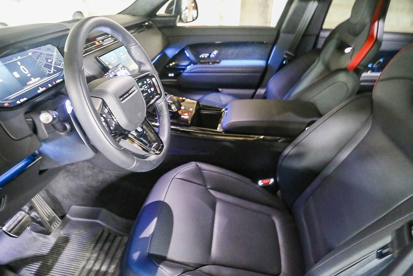 Used 2025 Land Rover Range Rover Sport SV Edition Two AWD/4WD image 5