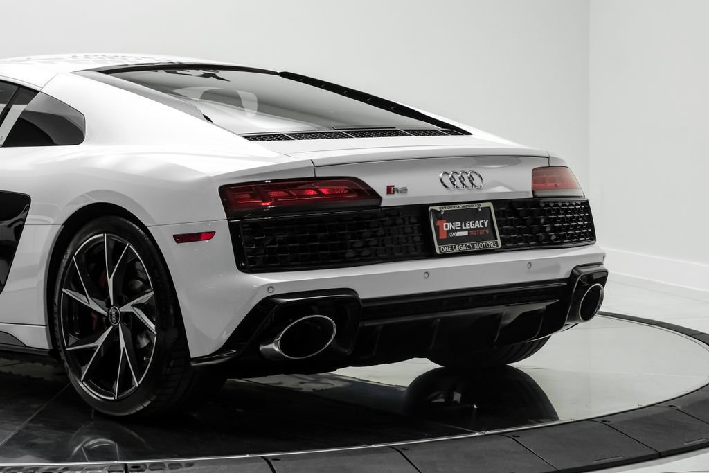 Used 2021 Audi R8 V10 RWD image 15