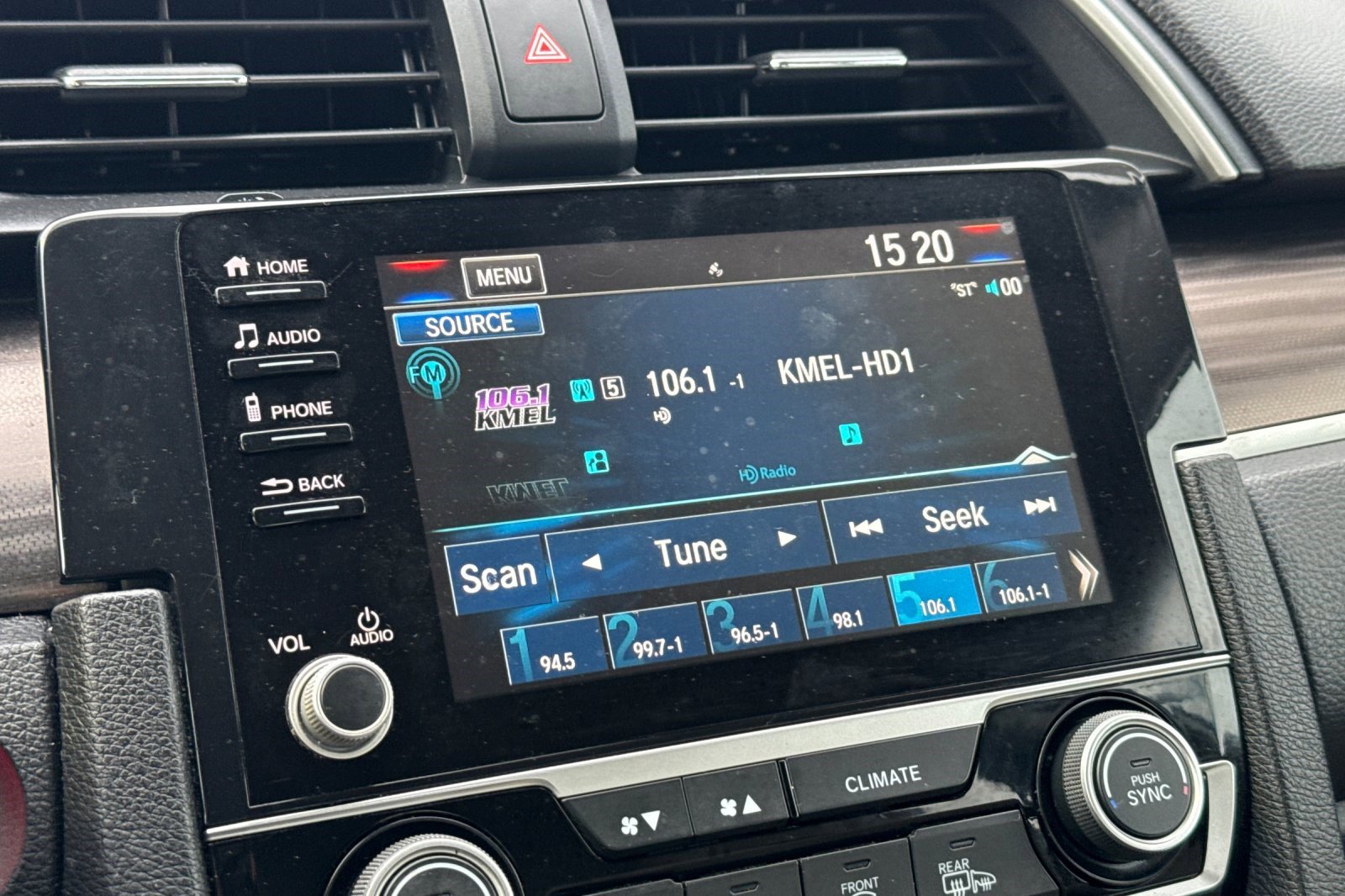 Used 2020 Honda Civic EX-L image 25