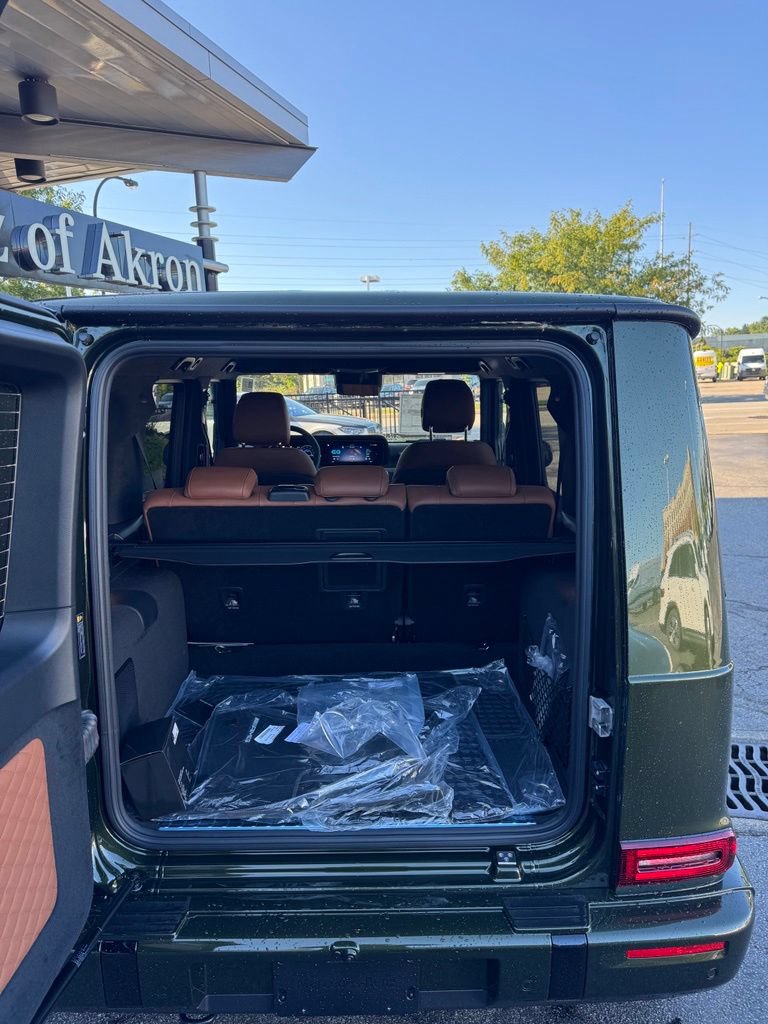 New 2027 Mercedes-Benz G 580 e image 5