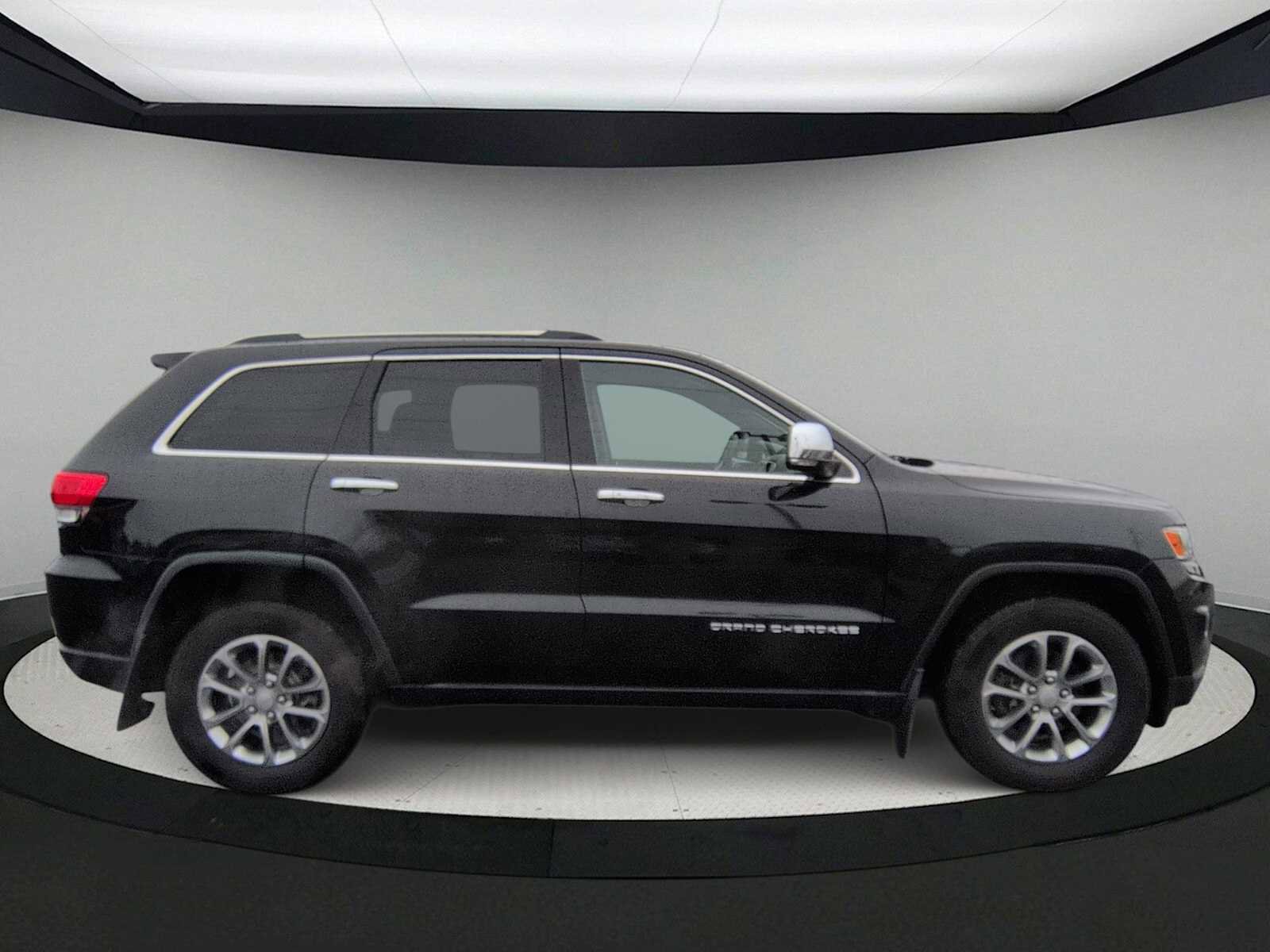 Used 2015 Jeep Grand Cherokee Limited image 9