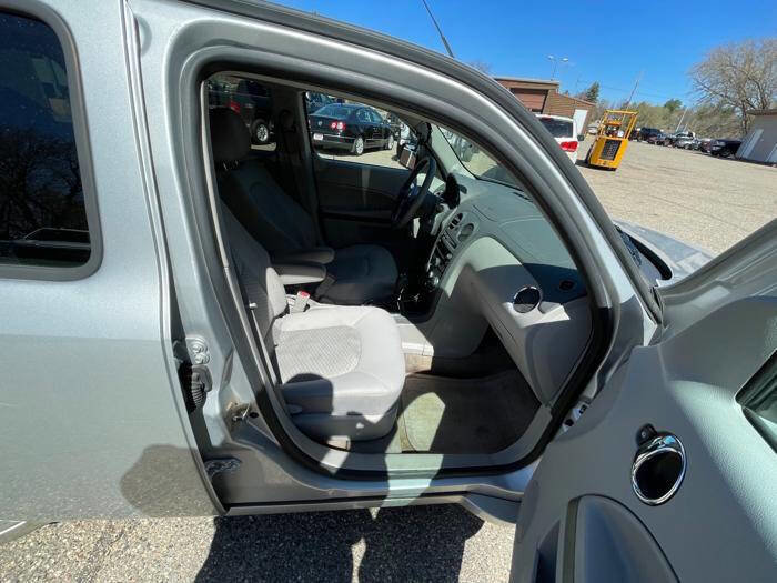 Used 2009 Chevrolet HHR LS FWD image 29