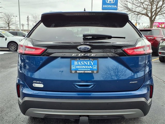 Used 2021 Ford Edge SEL w/ Convenience Package image 9