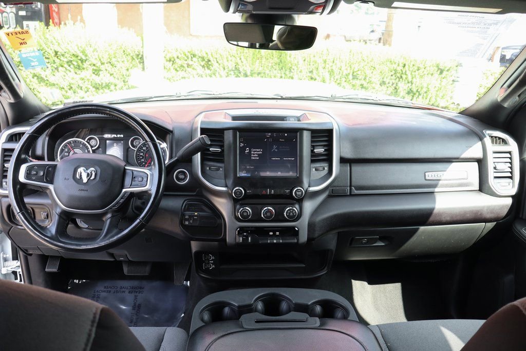 Used 2024 RAM 3500 Big Horn AWD/4WD image 27