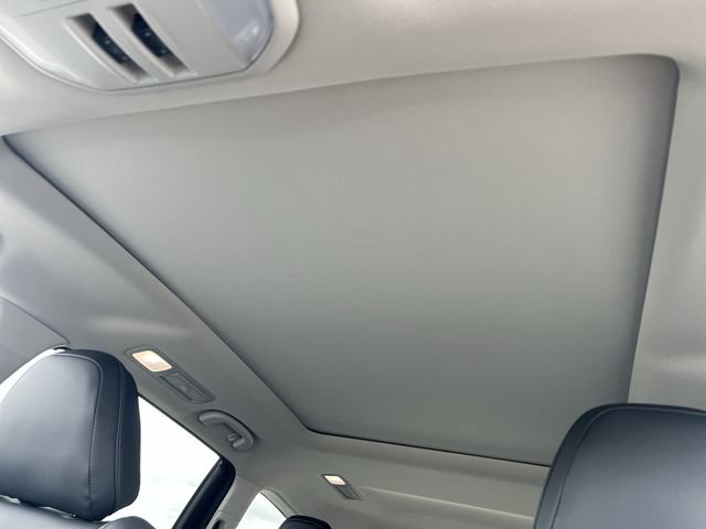 New 2026 Subaru Ascent Limited AWD/4WD image 11