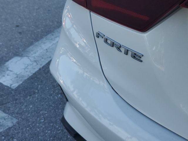Certified 2023 Kia Forte LXS FWD image 8