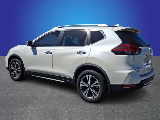 Used 2019 Nissan Rogue SV w/ Premium Package AWD/4WD image 6